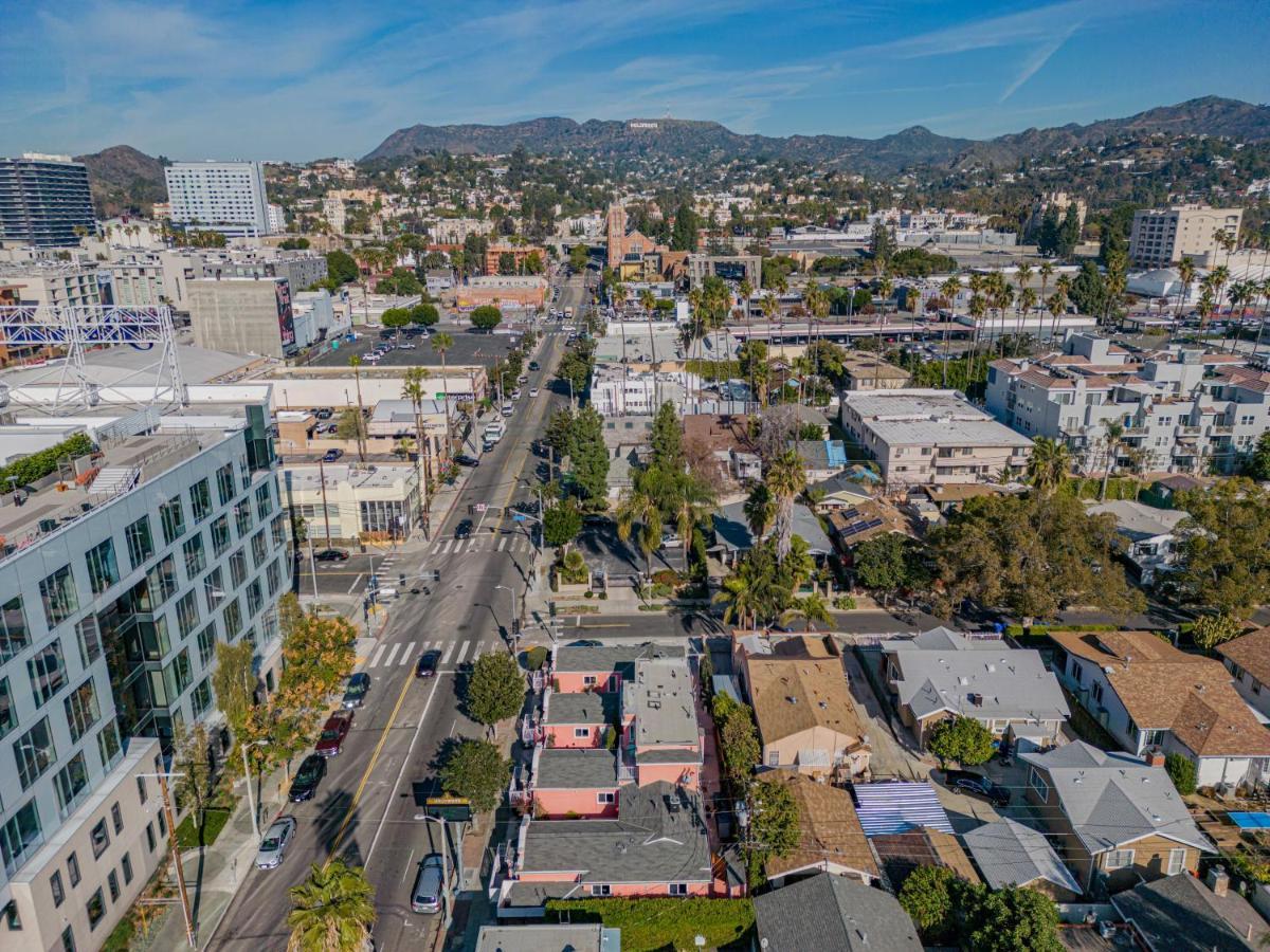 Rock N Roll By Avantstay Vibey Hollywood Retreat Steps To Attractions Los Angeles Exterior photo